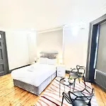 Beautiful Family Apartment Near Edgware Road Station